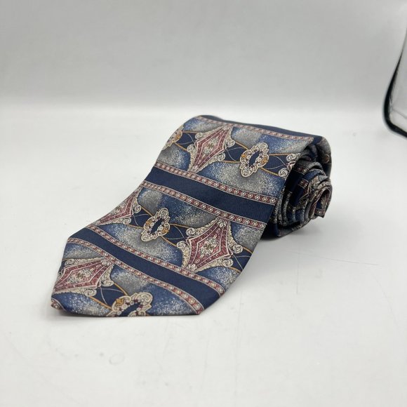 Vintage Halston Neck Tie Mens Standard Size Blue 100% Italian Silk Striped - Picture 1 of 7